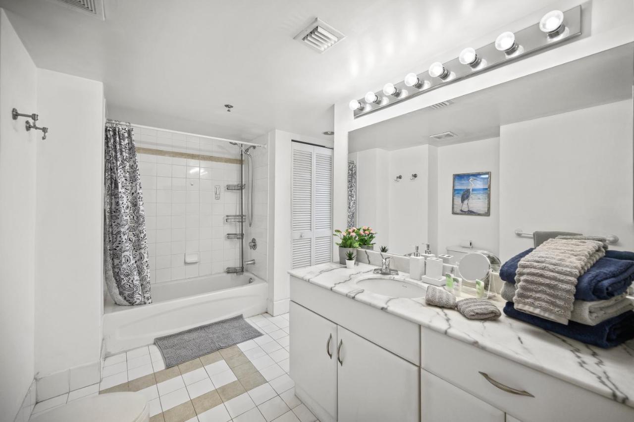 Luxurious 1Br High Rise Condo Brickell-Free Parking Miami Buitenkant foto